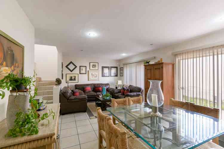 casa en venta avenida casa fuerte el alcazar casa fuerte tlajomulco de zuniga jalisco pAFNk4w